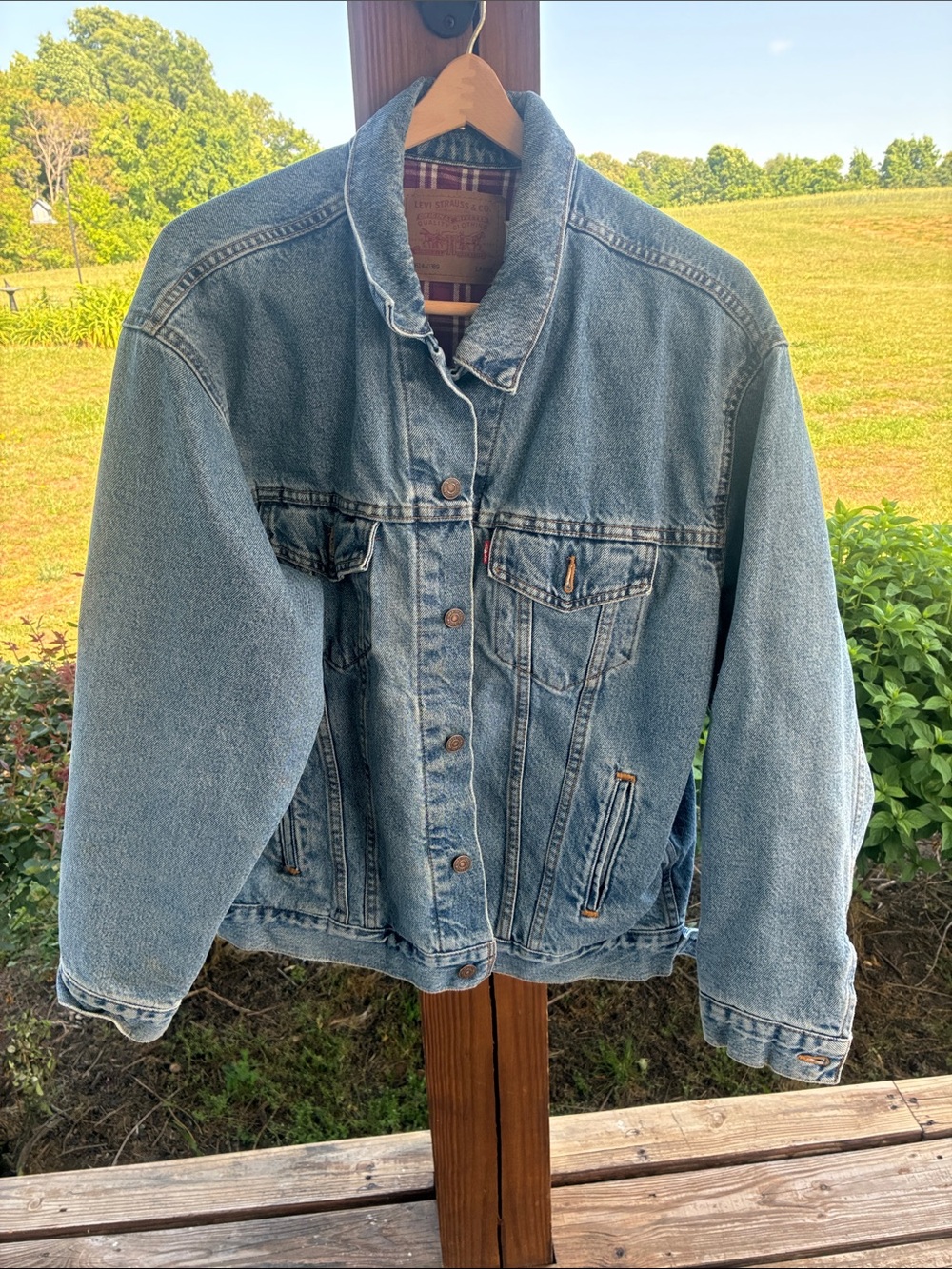 Vintage Levi’s Flannel Lined Trucker Jacket-Large